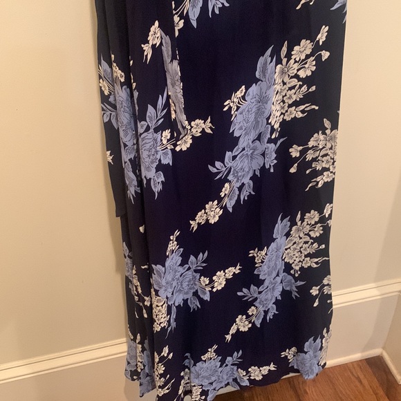 Privacy Please Plaza Kimono Floral Wrap Maxi Dress Navy Blue - Picture 4 of 11